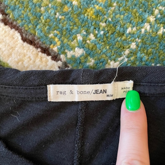 Black rag & bone tee. - Picture 3 of 3